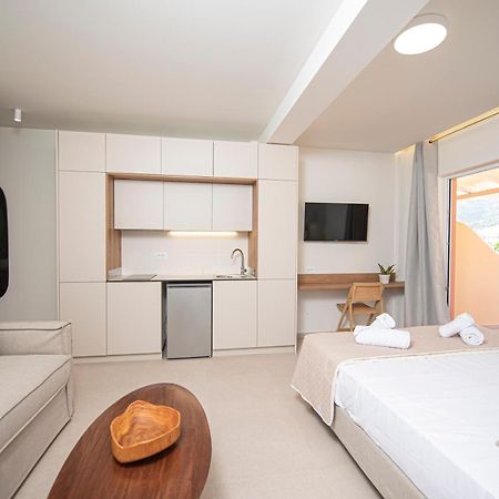 Ck Apartments 니드리 외부 사진
